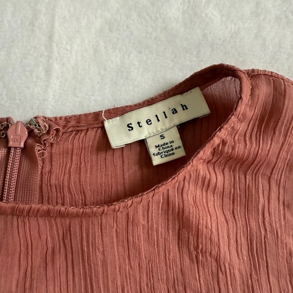 Stellah Dusty Rose Bell Sleeve Ruffle Blouse - Size S - Picture 4 of 6